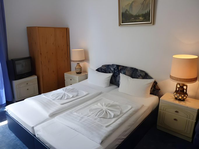 Bedroom 4, Hotel-Pension Spree, Berlin