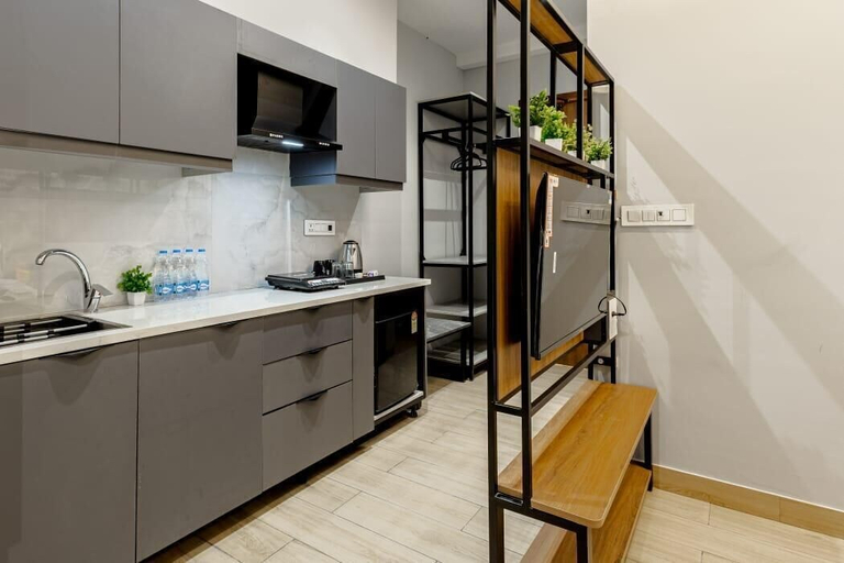 Others 5, Imperial Stayz, Gurgaon