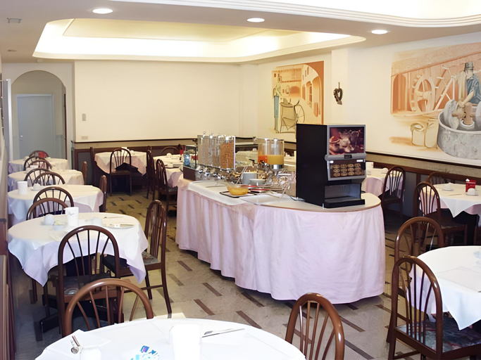 Food & Drinks 5, Albermonaco, Trento