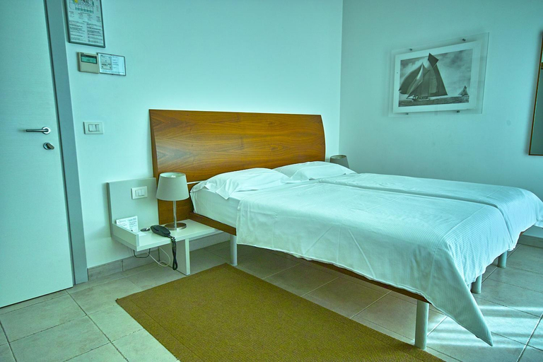Bedroom 12