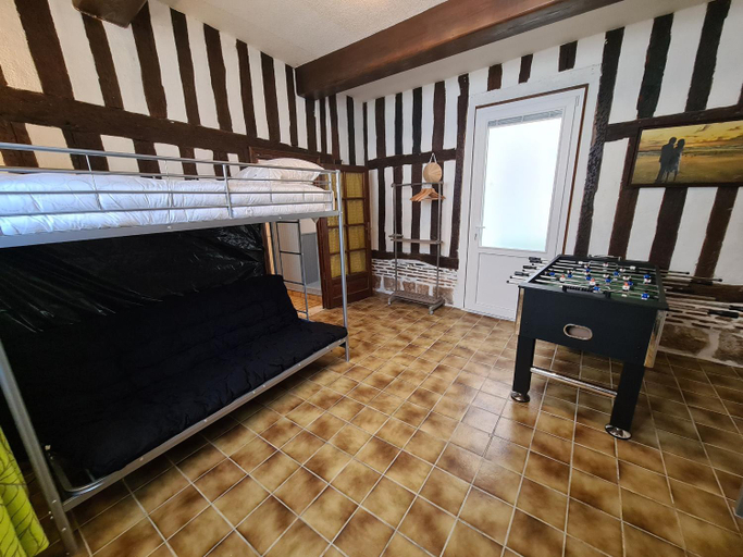 Bedroom 9