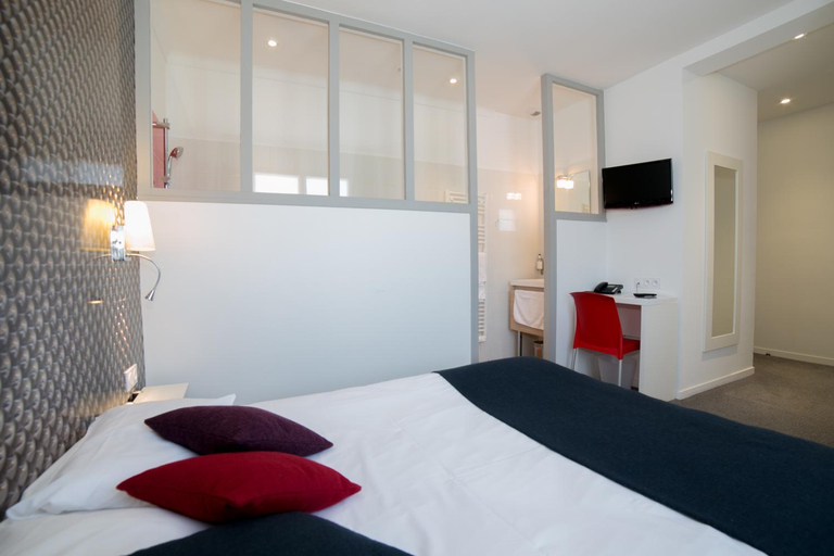 Bedroom 9