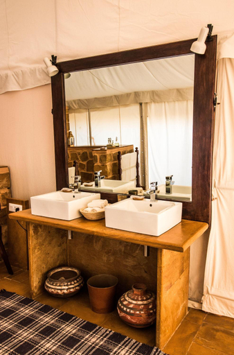 Bathroom, The Serai Camp Relais & Chateaux, Jaisalmer