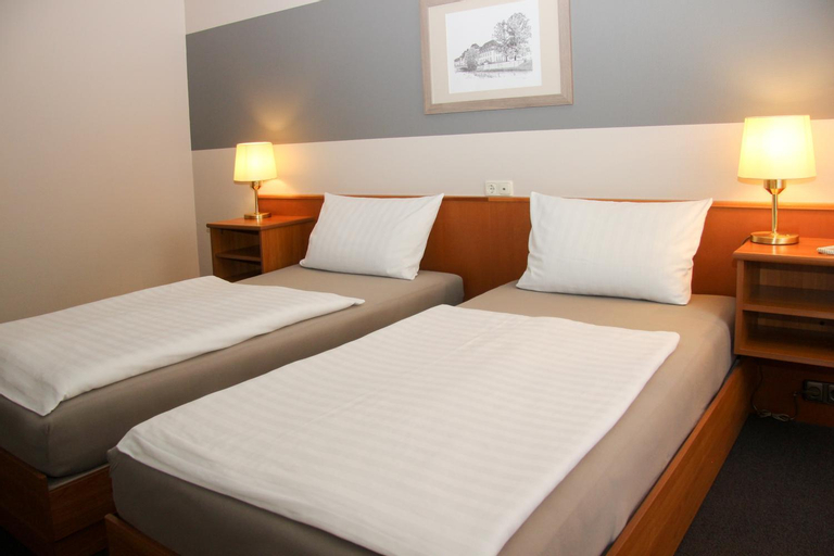 Bedroom 10
