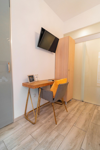 Others 5, Center Suites San Eloy, Sevilla