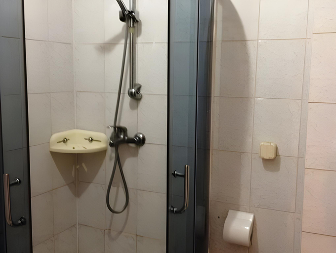 Bathroom, Orion Guest House, Gur'evskiy rayon