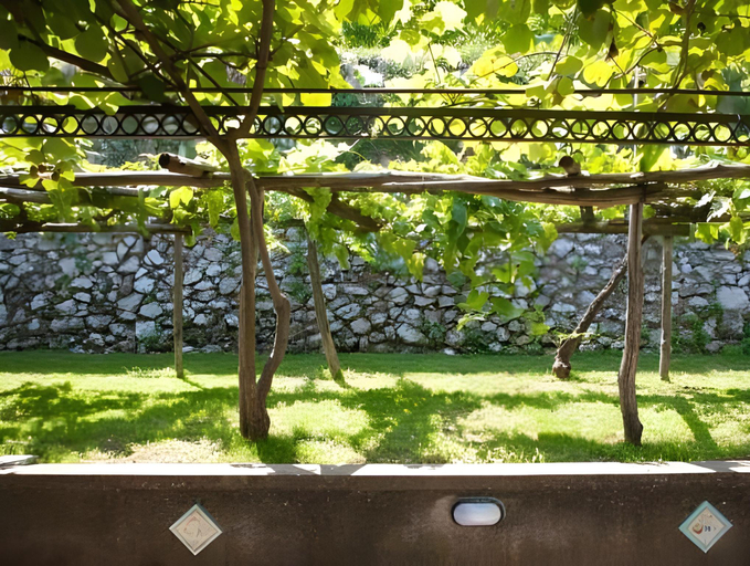 Others 3, Portico Del Paradiso, Salerno