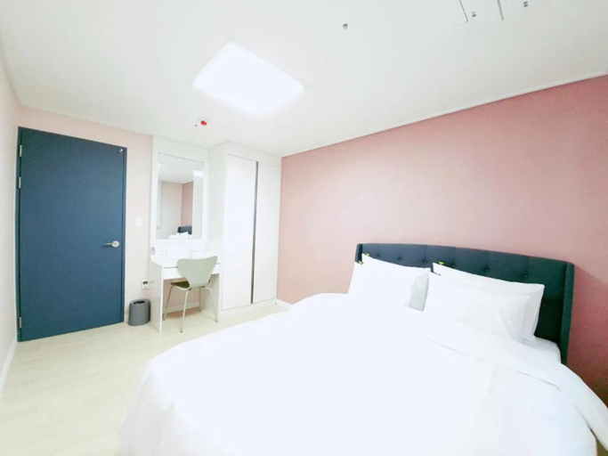Bedroom 2, Gunsan Little Prince Condo, Gunsan