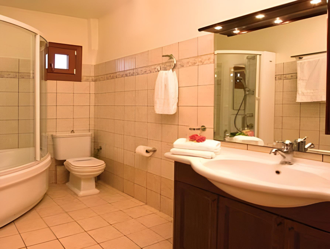 Bathroom 4, Plaza Beach Hotel, South Aegean