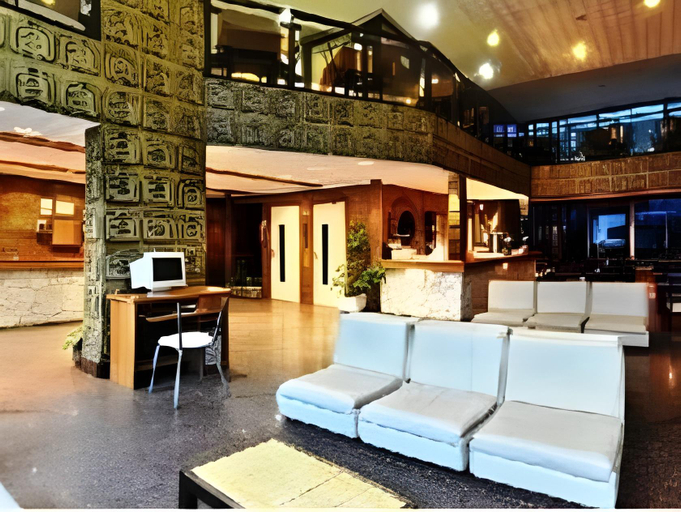 Public Area, Hotel America, General Pueyrredón