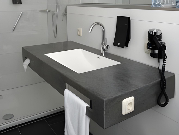Bathroom 2, Hotel Garni Lindacher Hof, Altötting