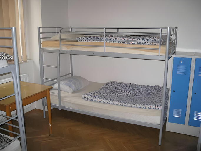 Bedroom 3, Hostel EMMA, Praha 1