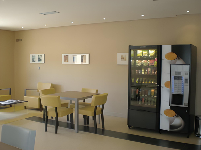 Others 3, Apartahotel Ribera, Valladolid