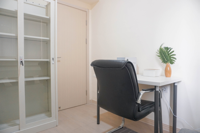 Exterior & Views 4, New Furnished 2BR with Office Room at Meikarta Apartment By Travelio, Cikarang