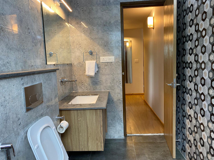 Bathroom 2, Manaslu, East Sikkim