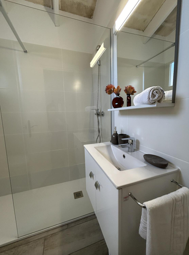 Bathroom 4, Apartamentos Islanders, Baleares