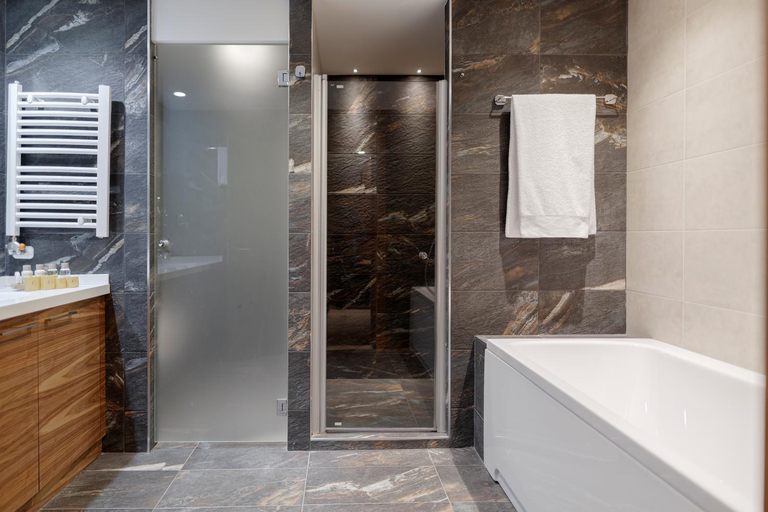 Bathroom 5, Hotel Grand Kopaonik, Brus