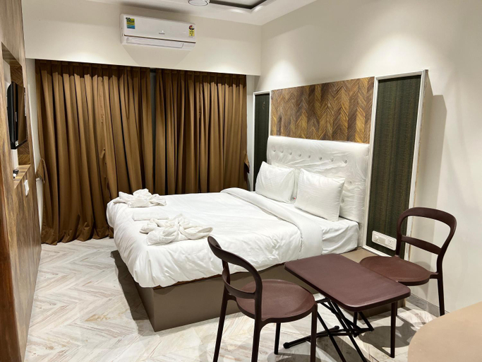 Bedroom 3, The Grand Leela Resort , Raigarh
