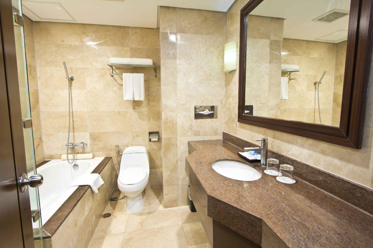 Bathroom 12