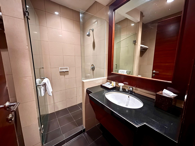 Bathroom 4