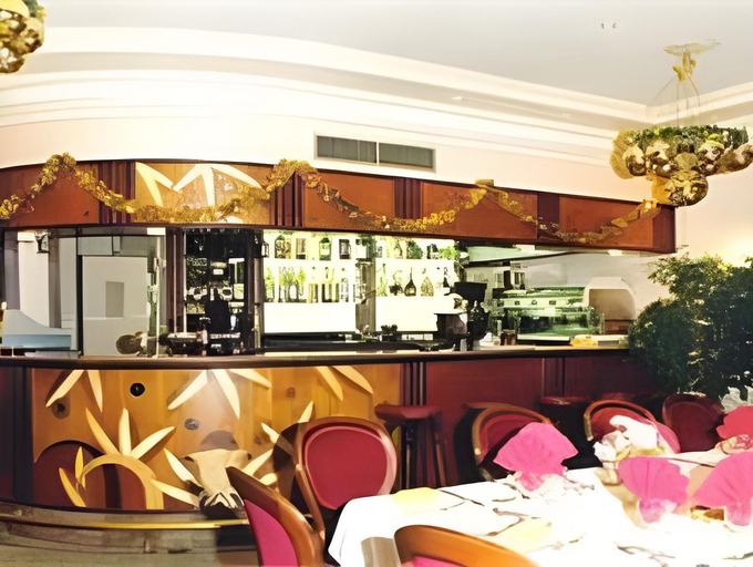 Food & Drinks 5, Appart Hotel Lou Castelet, Alpes-Maritimes