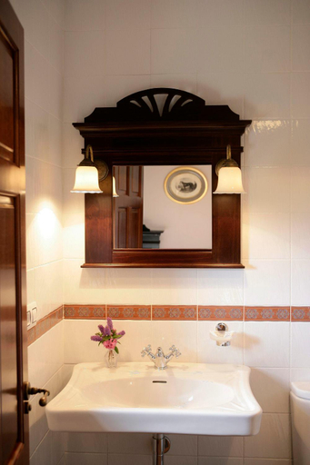 Bathroom, Hotel Rural Yeguada Albeitar, Asturias