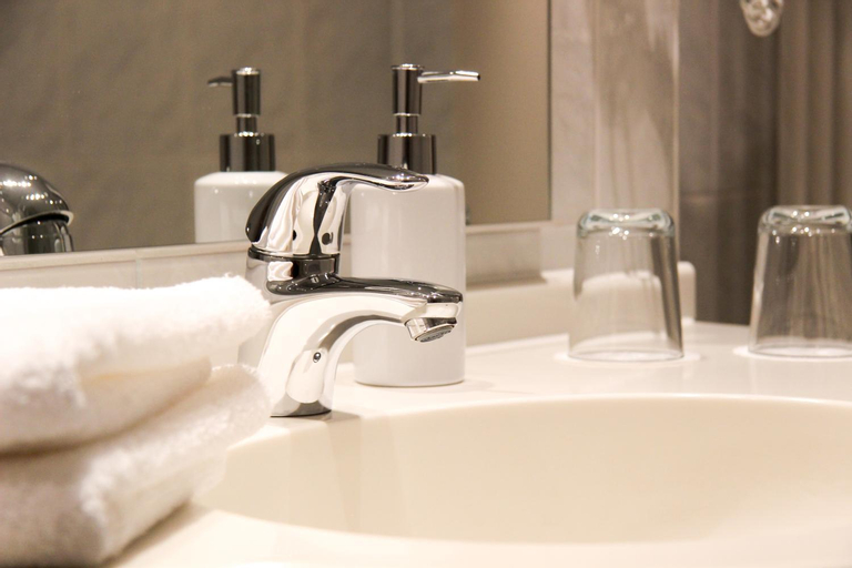 Bathroom 4