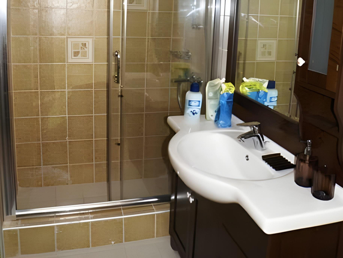 Bathroom 2, Villas Gregory, Epirus