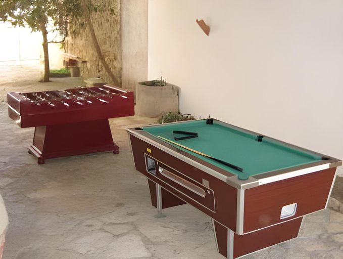 Others 5, Hotel Sant March, Girona