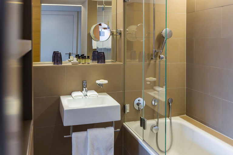 Bathroom 9