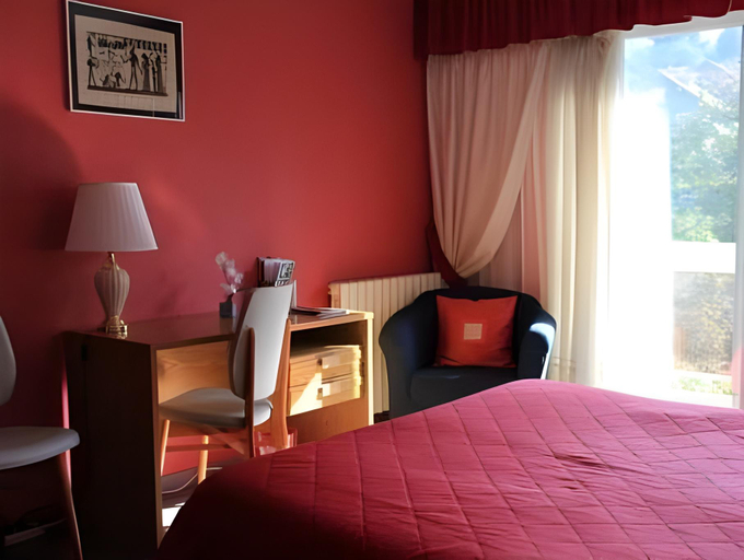 Bedroom 3, Hotel Restaurant le Panorama, Haute-Savoie