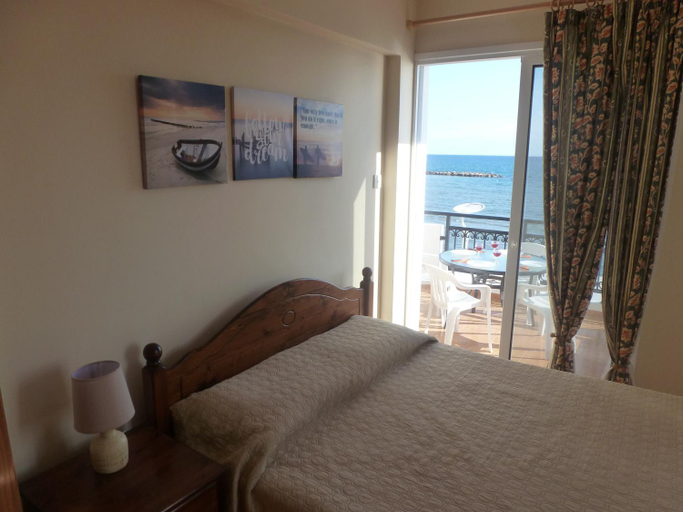Bedroom 2, Philippou Beach Villas & Apartments, Larnaca