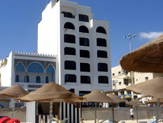 Others 2, Residence Boujaafar, Sousse Médina