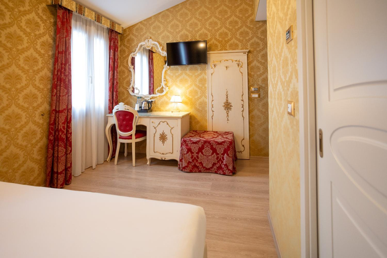 Bedroom 4, Duomo Boutique Hotel, Venezia