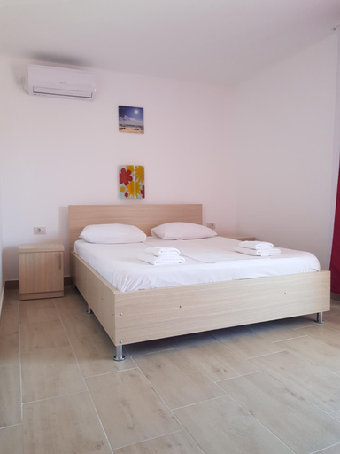 Others 5, EVANA HOUSE, Costinesti