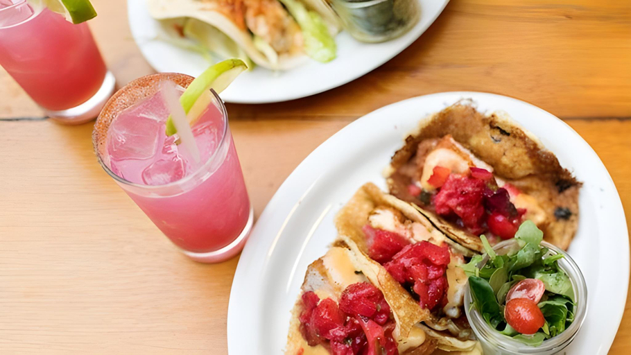 Food & Drinks 5, Indigo Winston-Salem Downtown By IHG, Forsyth