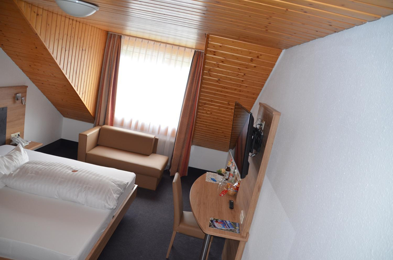Bedroom 5