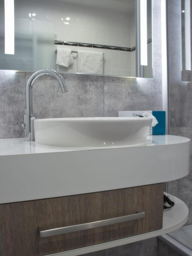Bathroom 2, Seminar-Hotel Schulz, Celle