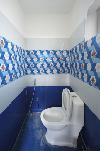 Bathroom 3, Hivee Hotel, Hyderabad