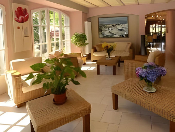 Public Area 2, Logis Hotel Restaurant & Spa les Remparts, Cantal
