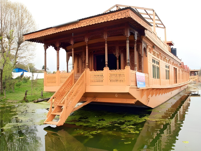 Others 5, Canada Houseboats, Srinagar