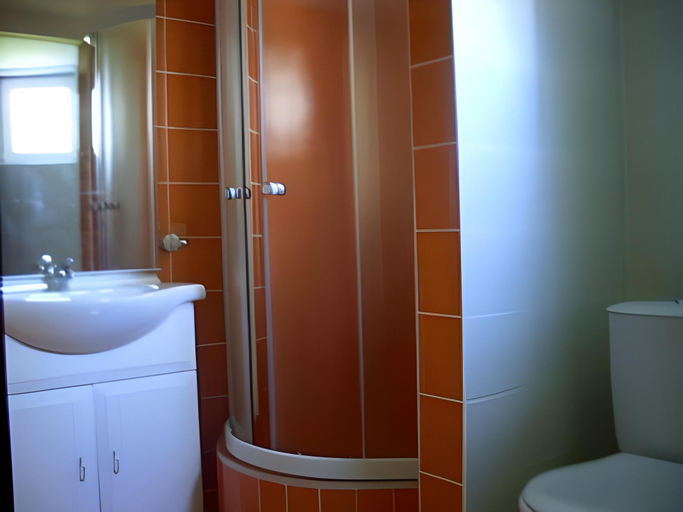 Bathroom 5, Happy Star Club, Belgrade