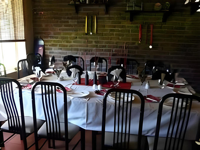 Food & Drinks, Potties Guesthouse, Pixley ka Seme