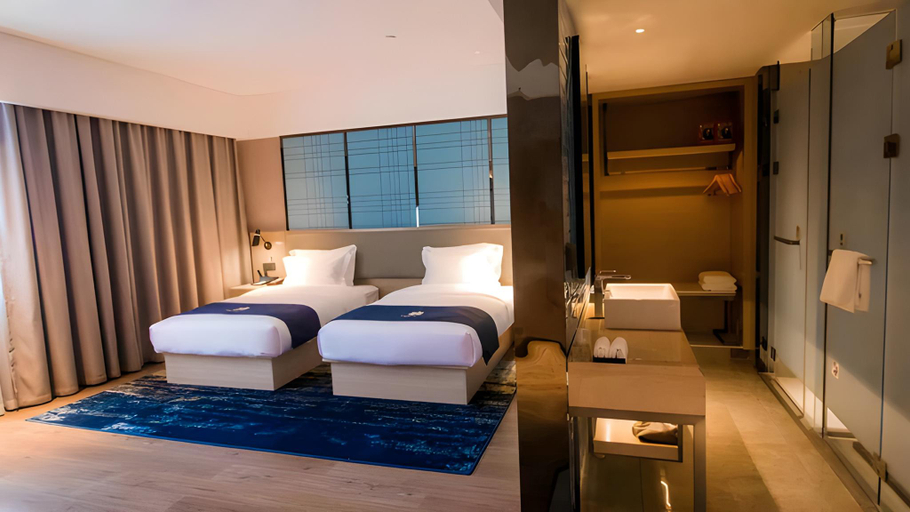 Bedroom 2, Echarm Hotel Hezhou Shizheng Square, Hezhou