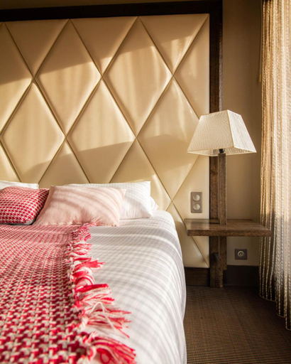 Bedroom 2, Le Safari Hotel Restaurant, Vaucluse