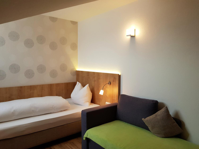 Bedroom 9