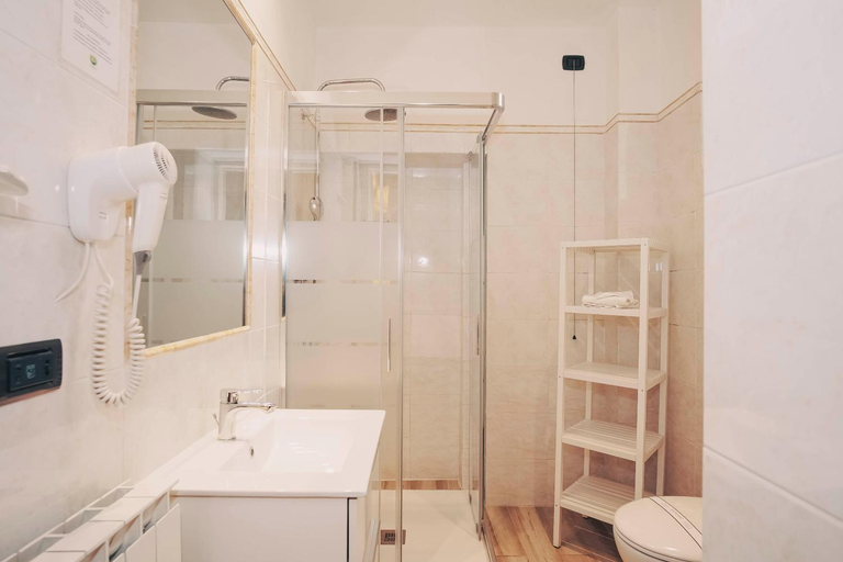 Bathroom 9