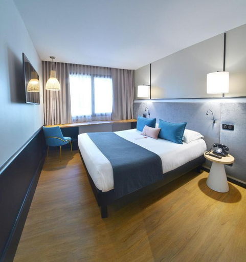 Bedroom 6
