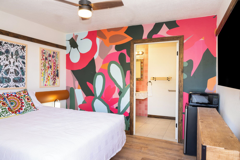 Bedroom 5, Big Bend Station, Brewster