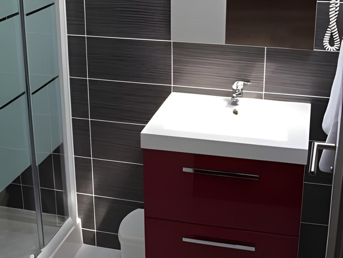 Bathroom 4, Un Hotel Sur Le Port, Charente-Maritime